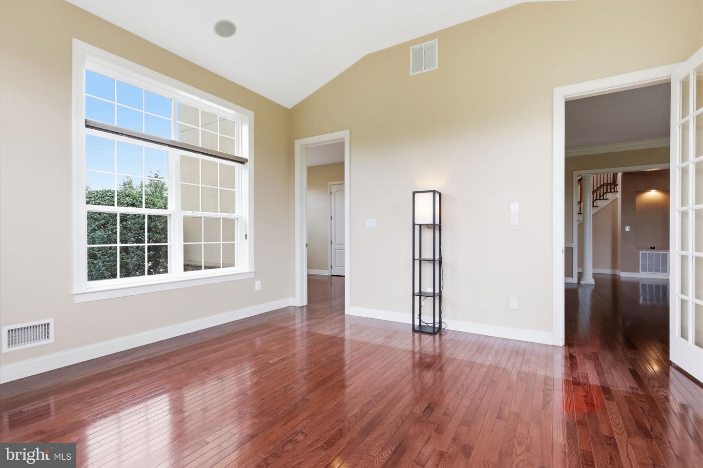 36 Belmont Cir Property Photo 18