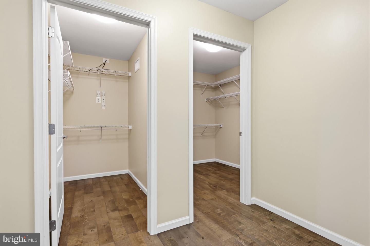 36 Belmont Cir Property Photo 54