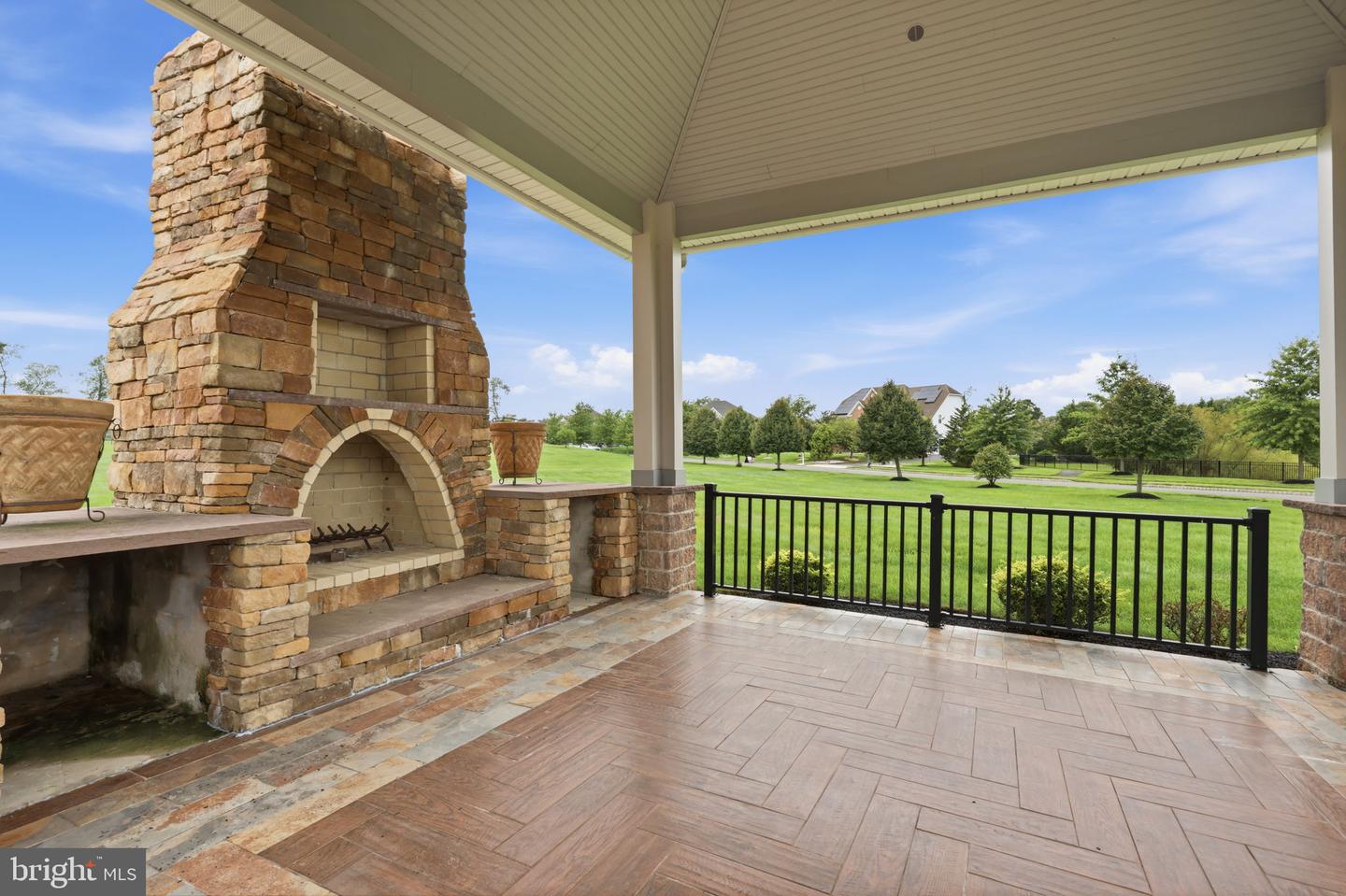 36 Belmont Cir Property Photo 85