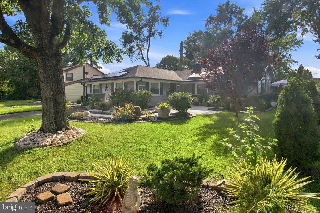 160 Somerset Dr Property Photo 1