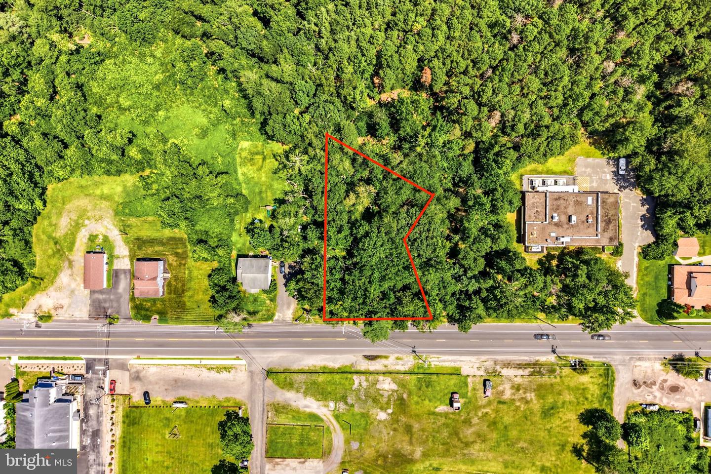 Lakehurst Rd Property Photo 5