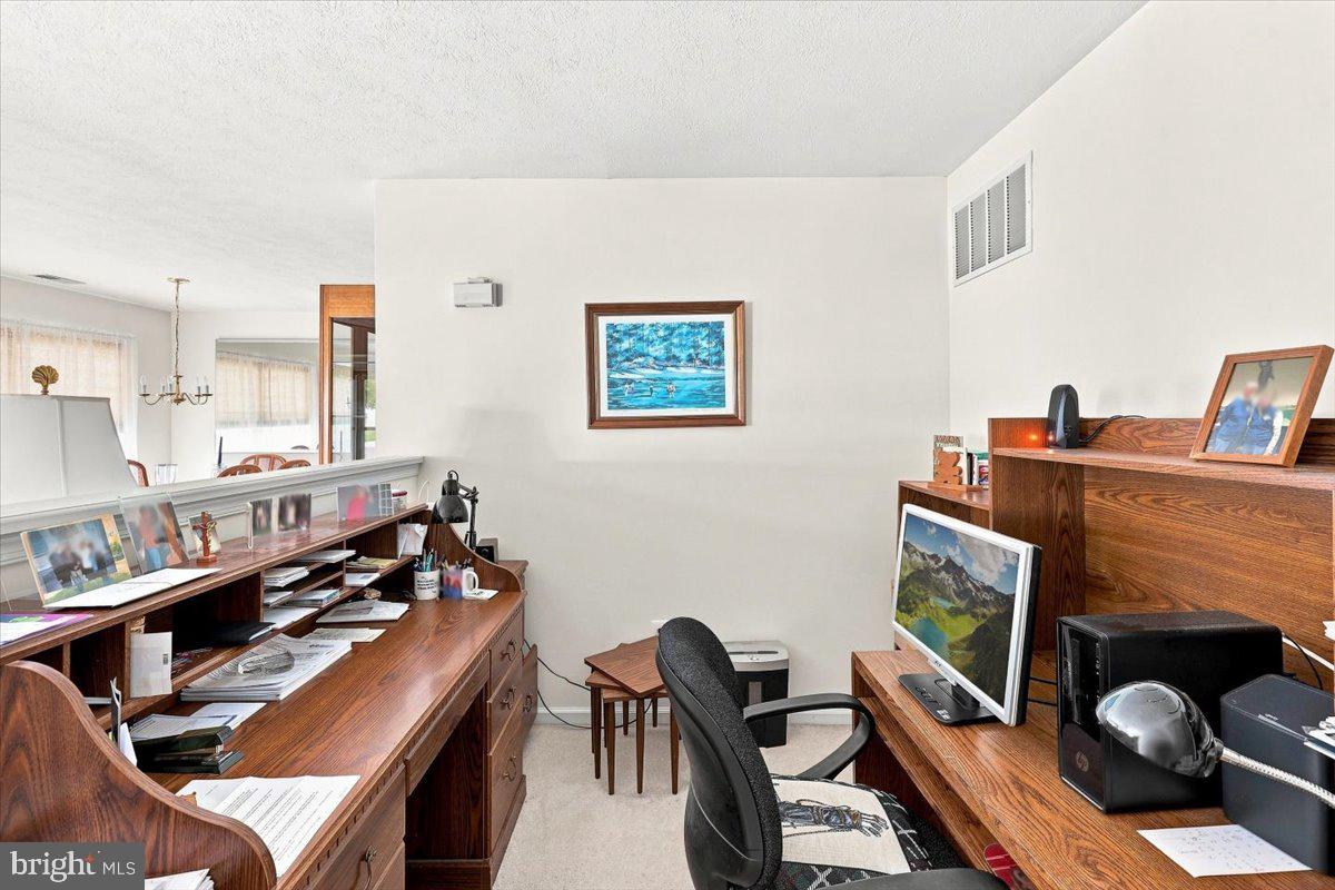 44 Peppergrass Dr N Property Photo 25