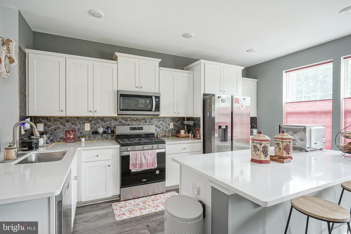 60 Autumn Park Dr Property Photo 15