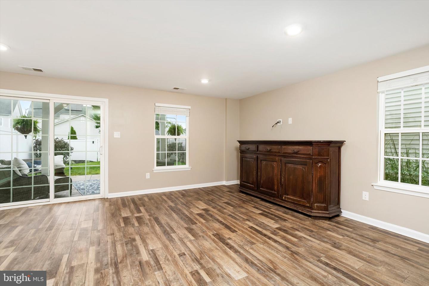 171 Star Dr Property Photo 6