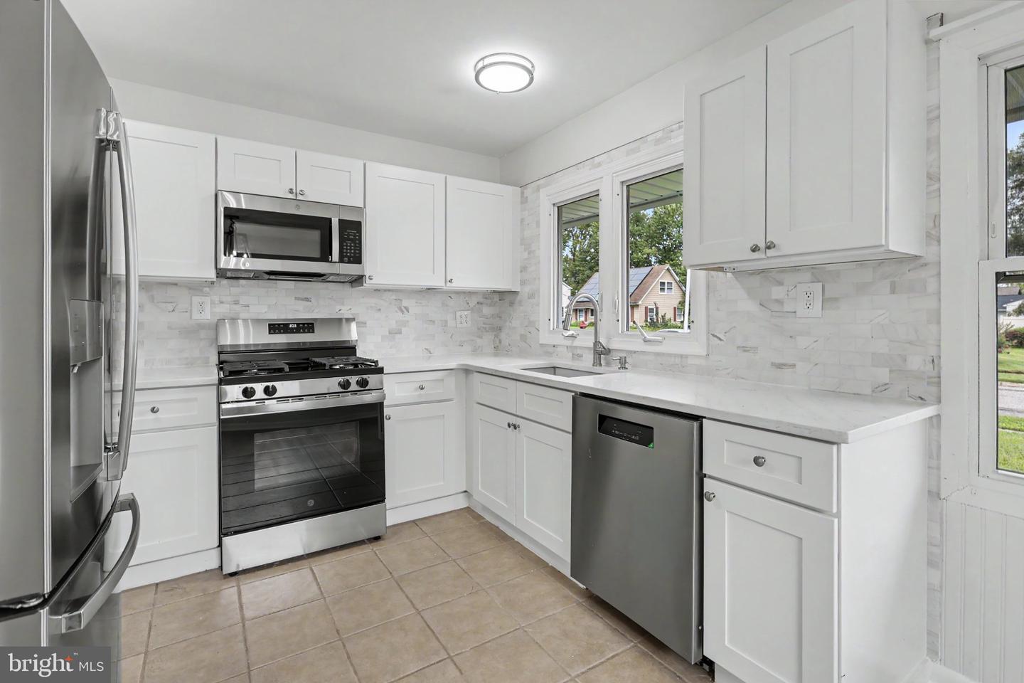 42 Placid Ln Property Photo 13