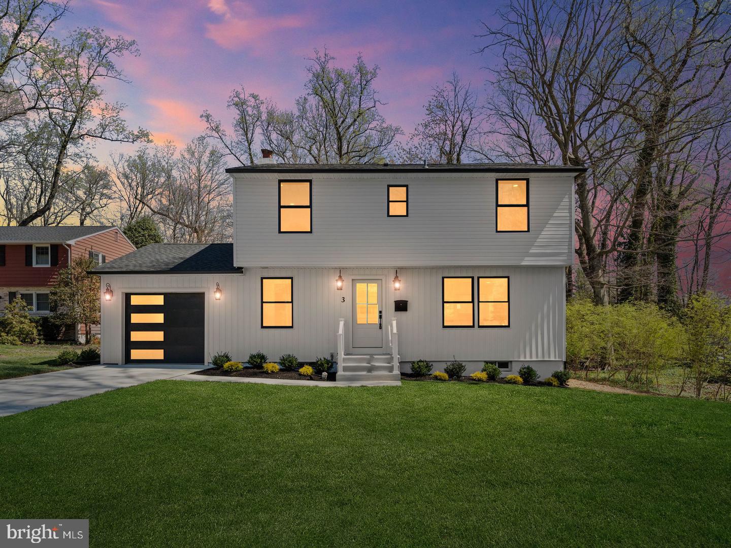 3 OVERBROOK CIR Property Photo 1