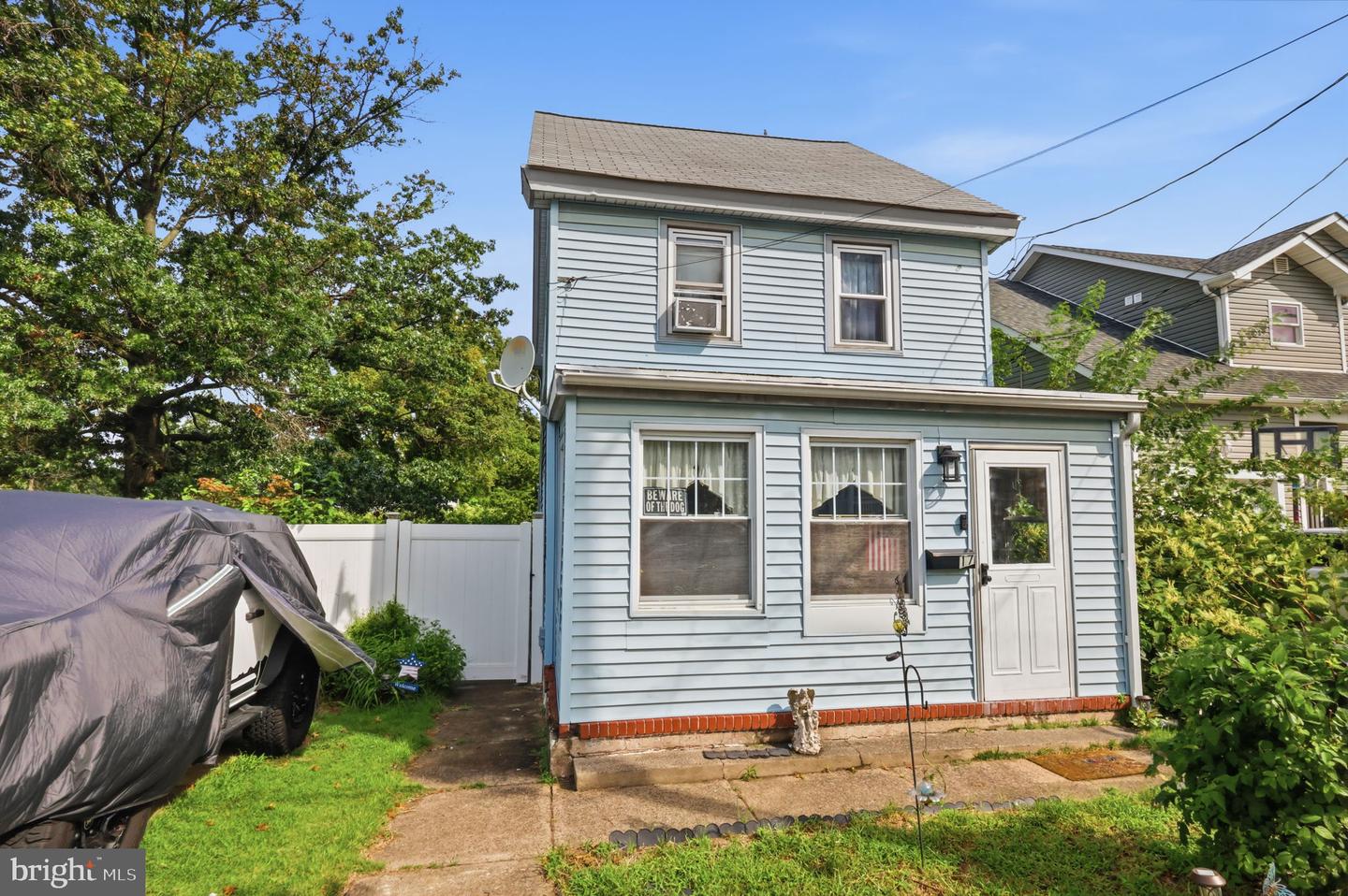 17 POLK ST Property Photo 1