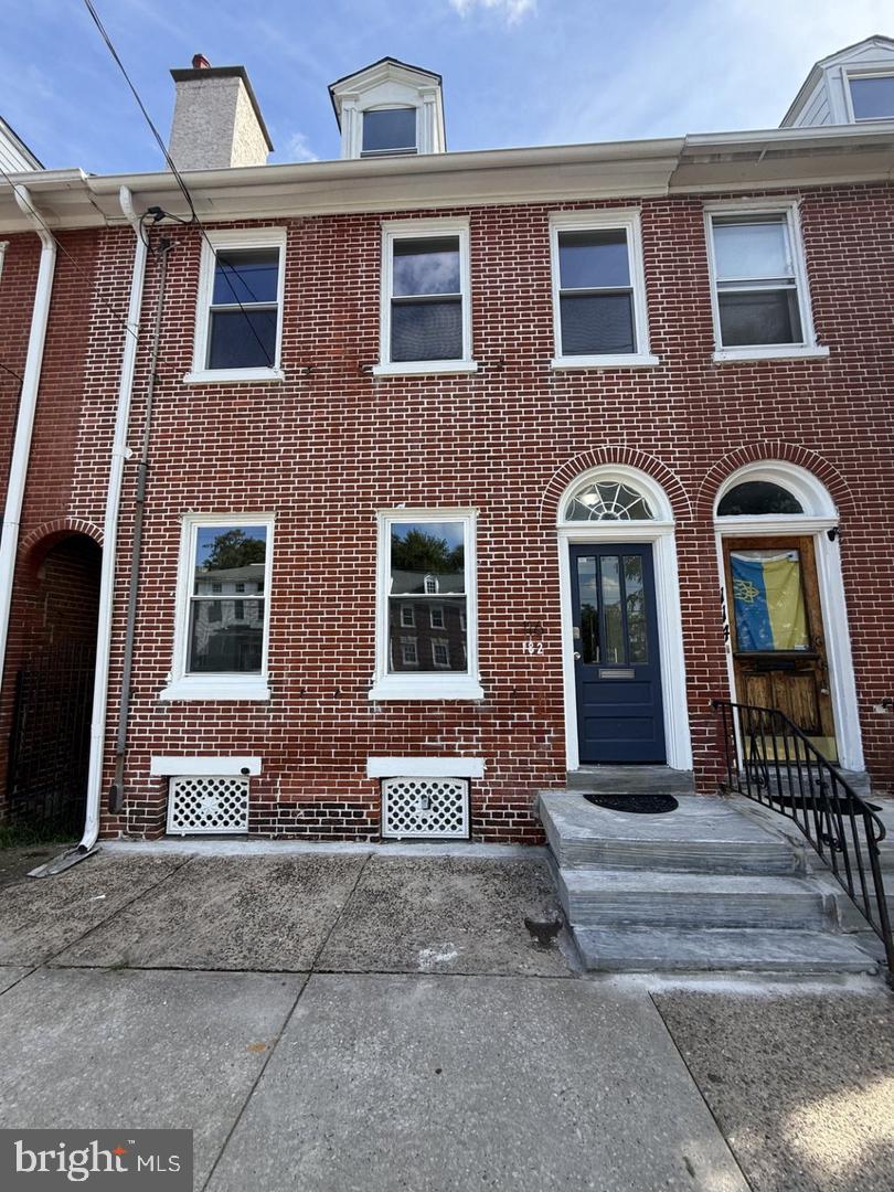 116 E BROAD ST #2 Property Photo 1