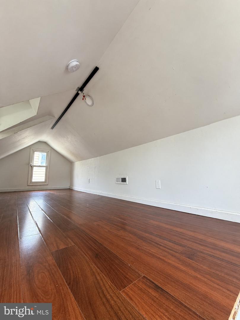 503 Delaware Ave Property Photo 10