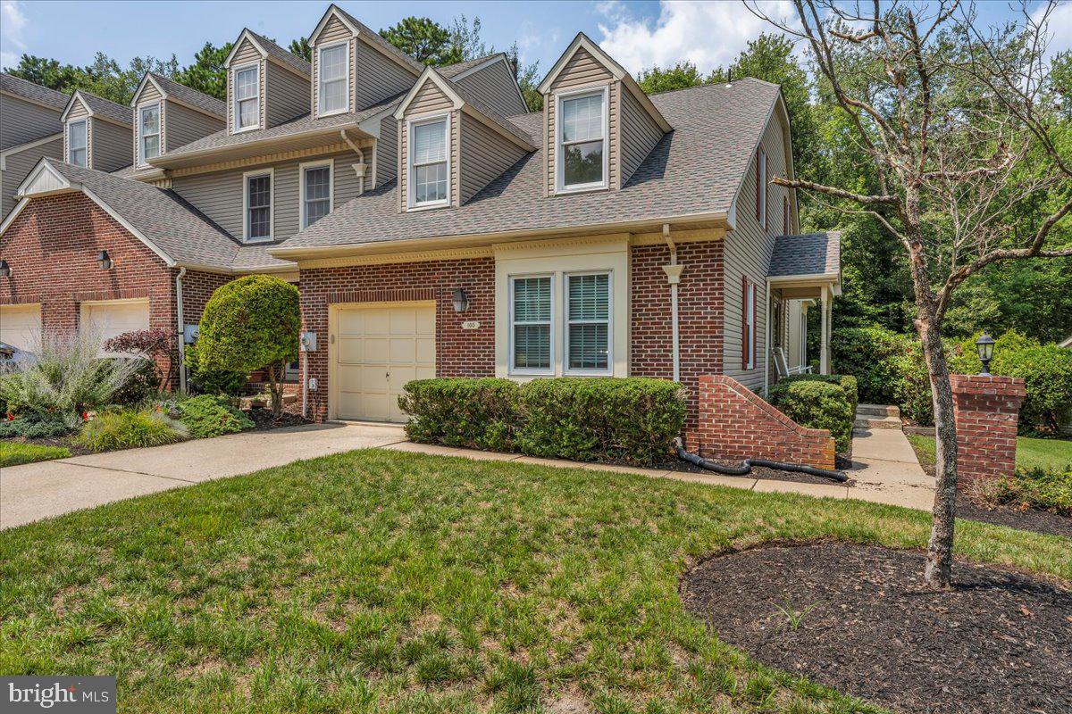 105 Berkshire Way Property Photo 1