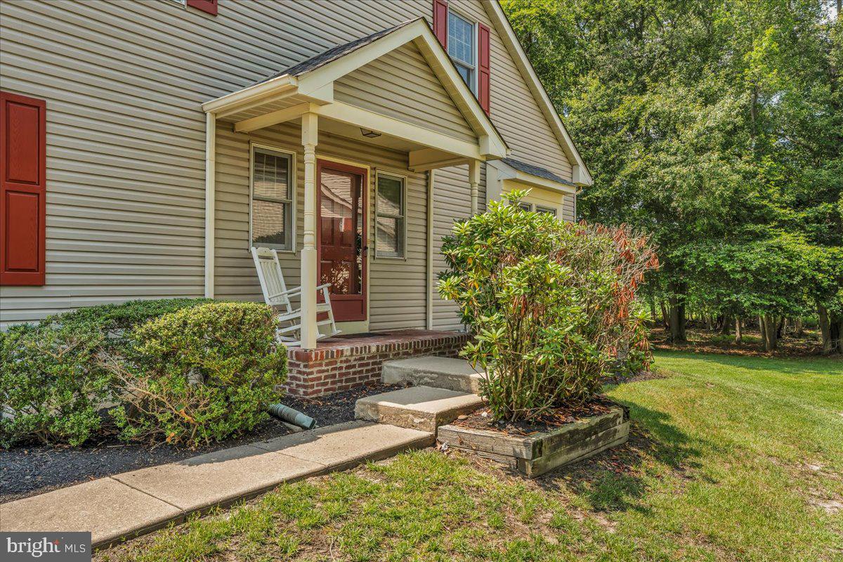 105 Berkshire Way Property Photo 3