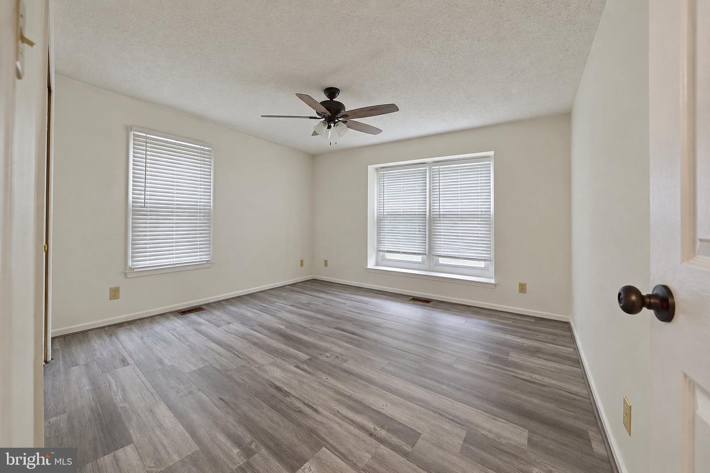 105 Berkshire Way Property Photo 12