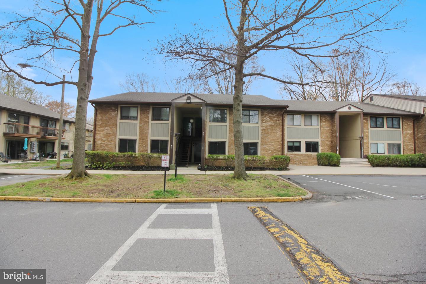115 E Kings Hwy #410 Property Photo 1