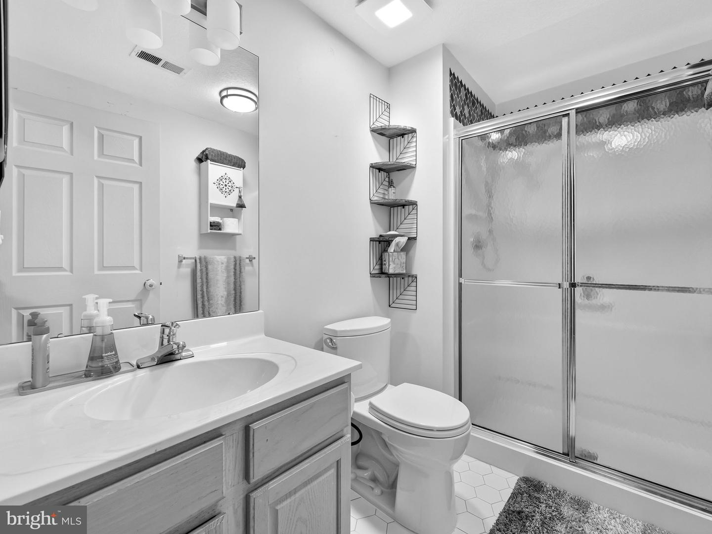 119 Harrogate Dr Property Photo 32