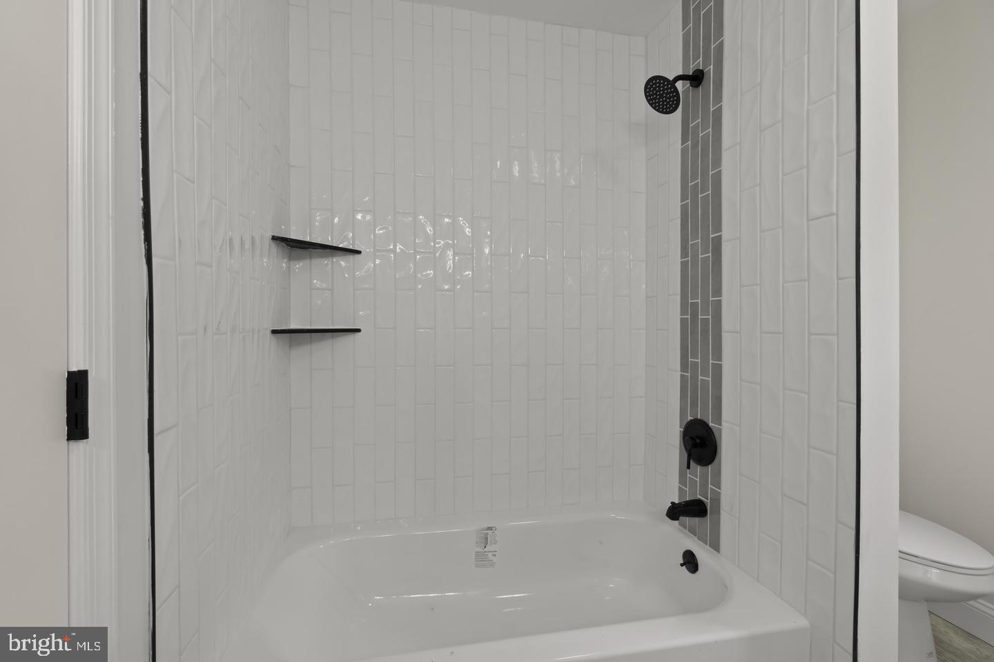 43 Kingston Way Property Photo 26