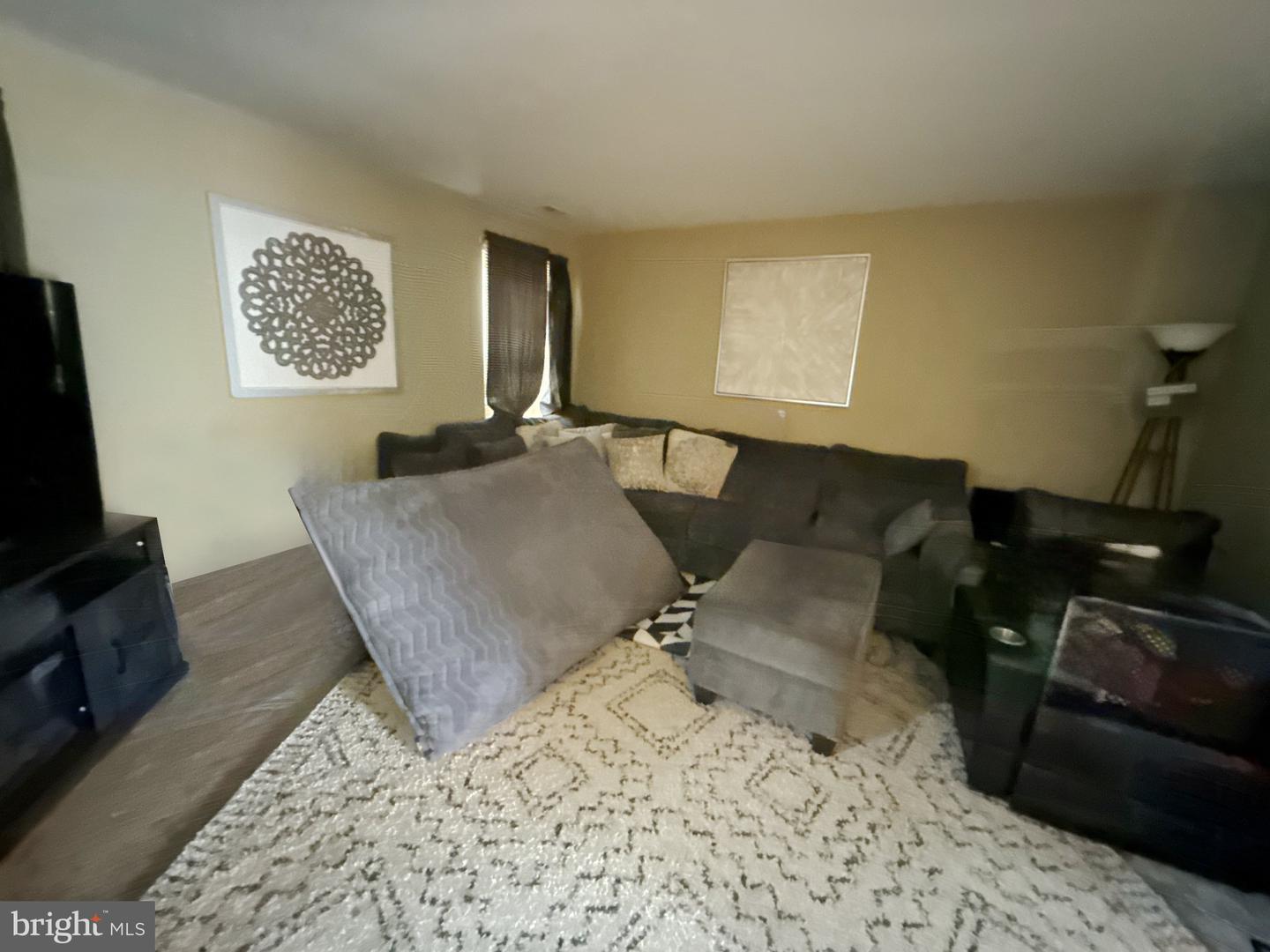 197 S Hill Dr Property Photo 8