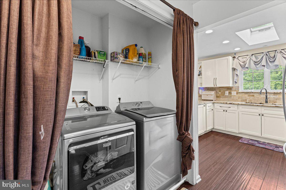 4 Dimsdale Dr Property Photo 20
