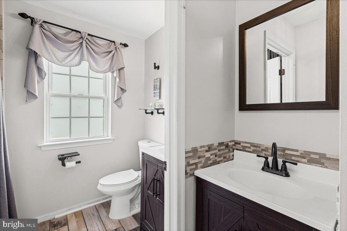 4 Dimsdale Dr Property Photo 26