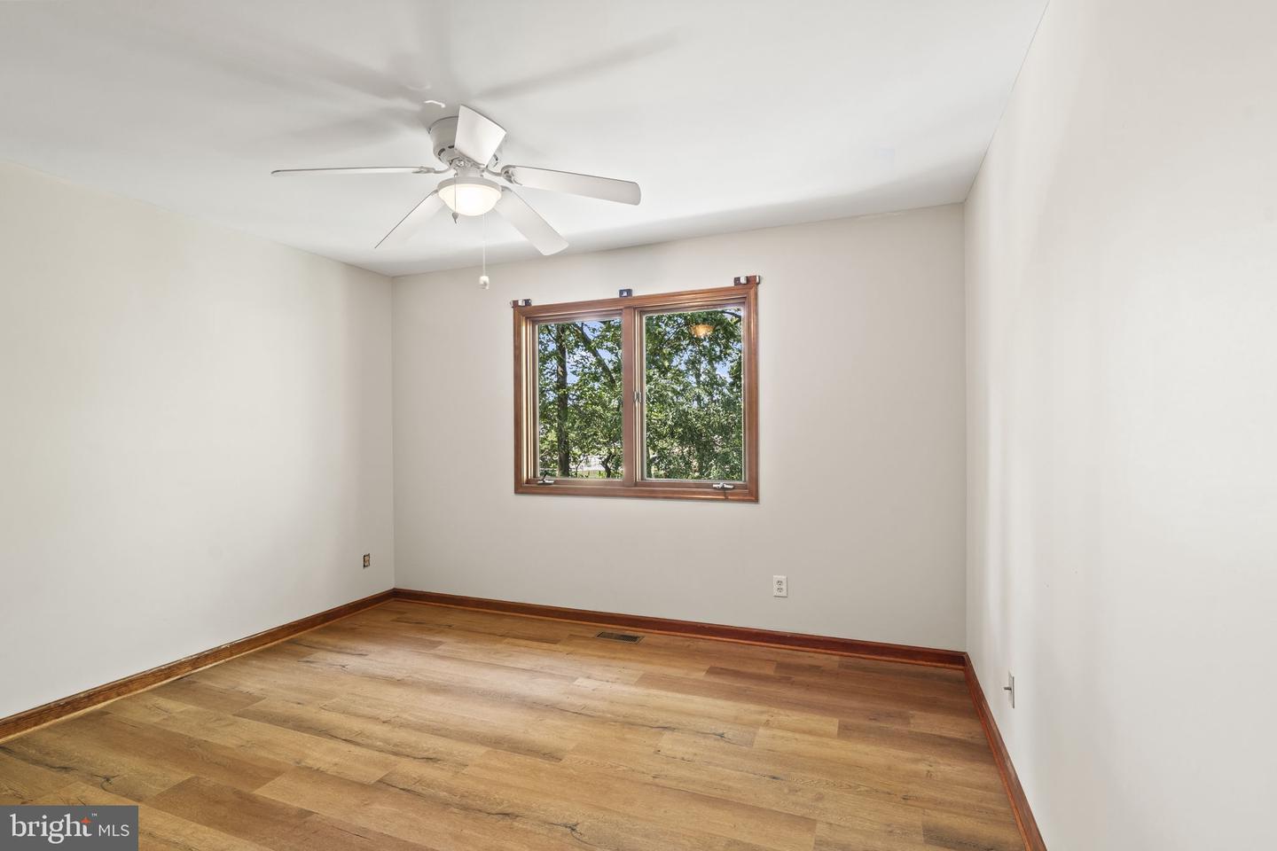728 Marshall St Property Photo 31