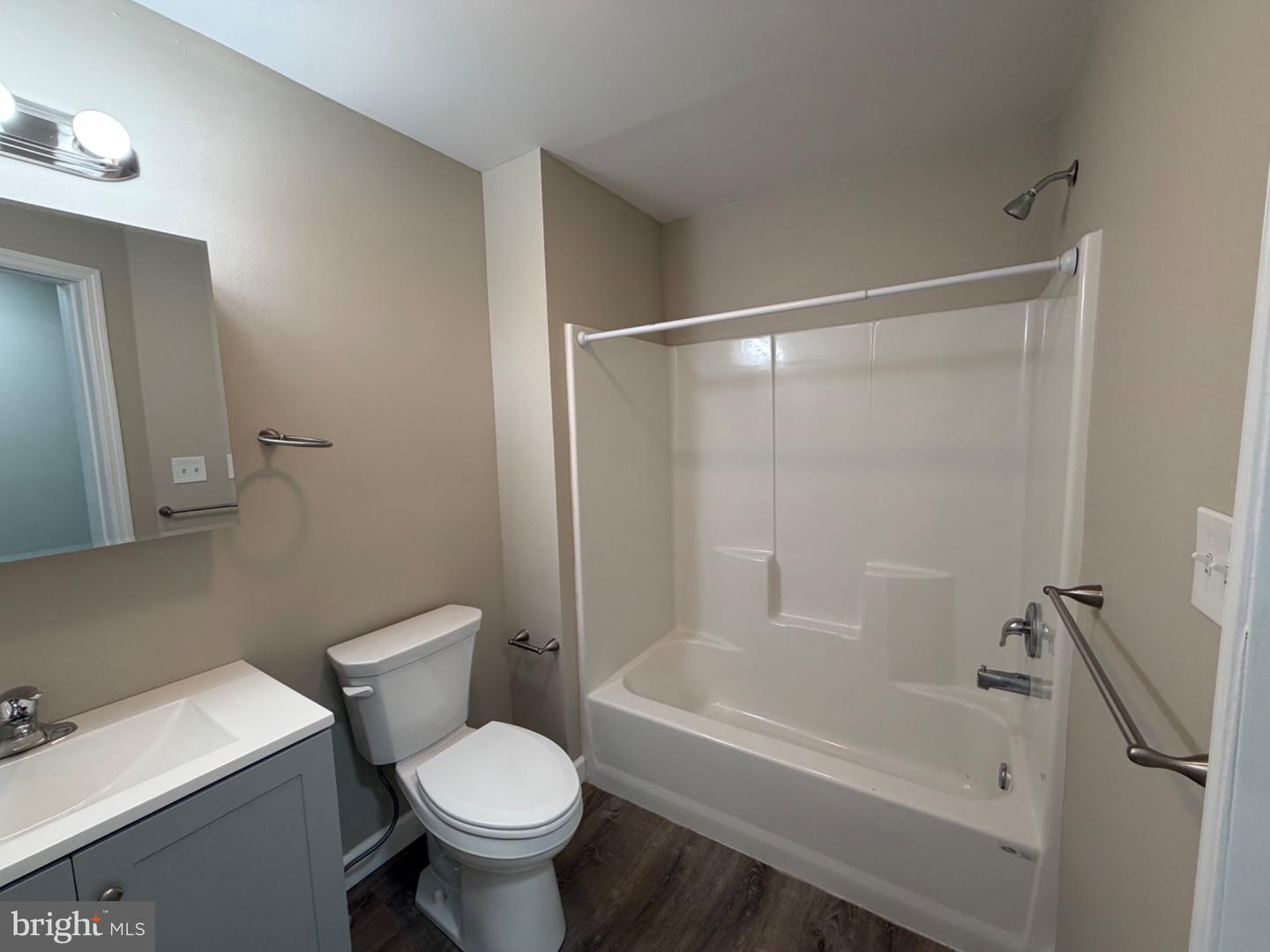 326 Sumach St Property Photo 7