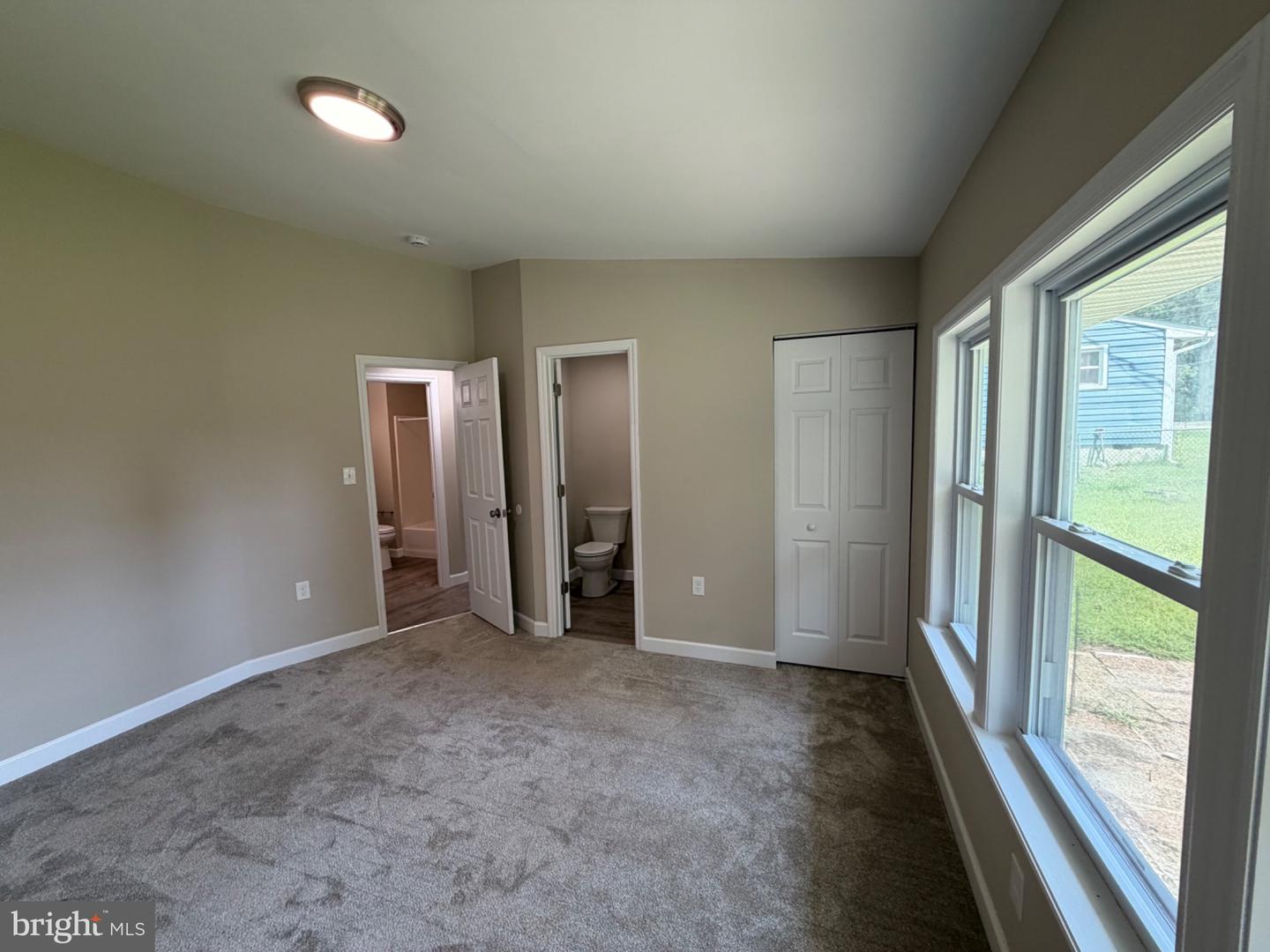 326 Sumach St Property Photo 11