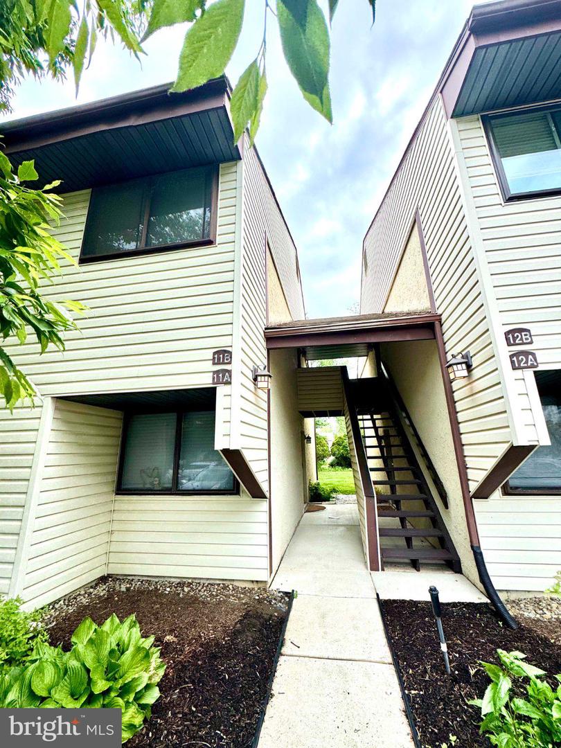 11-b E Daisy Ln #b Property Photo 2
