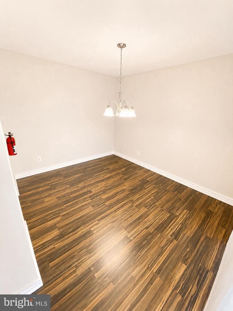 11-b E Daisy Ln #b Property Photo 11