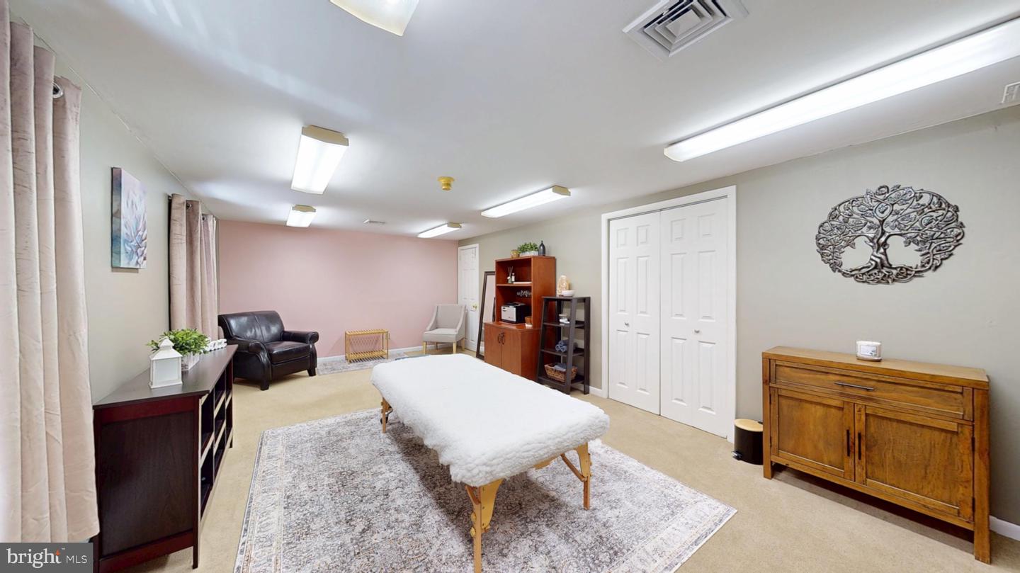172 Tuckerton Rd Property Photo 47