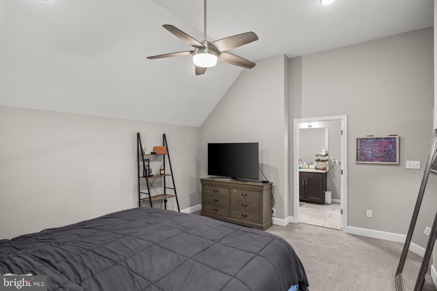 1 Bloomer Dr Property Photo 21