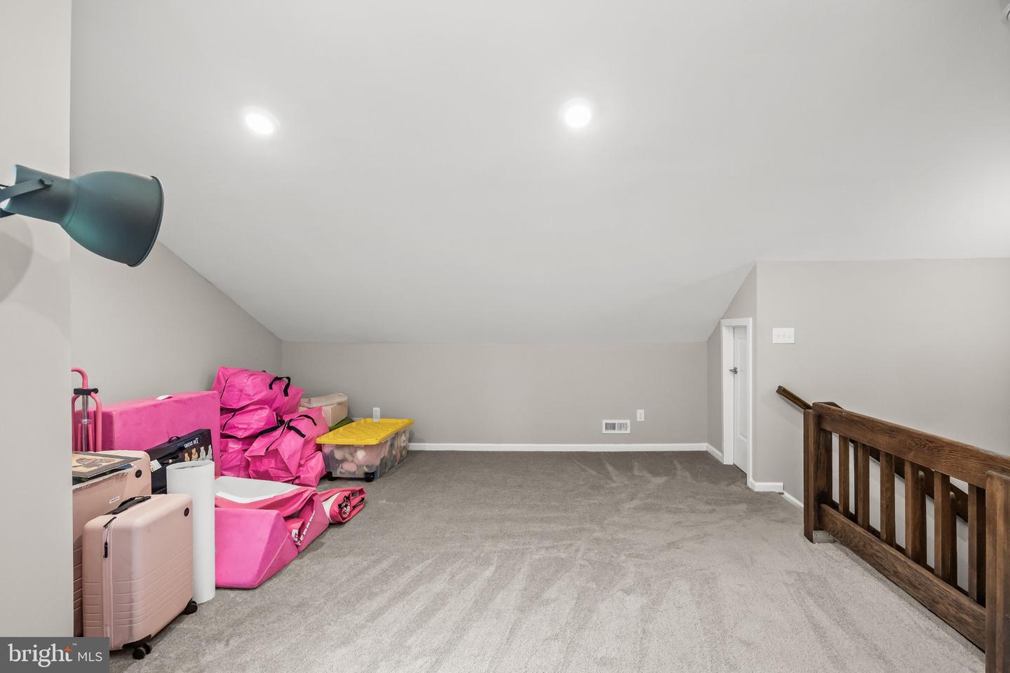 1 Bloomer Dr Property Photo 33
