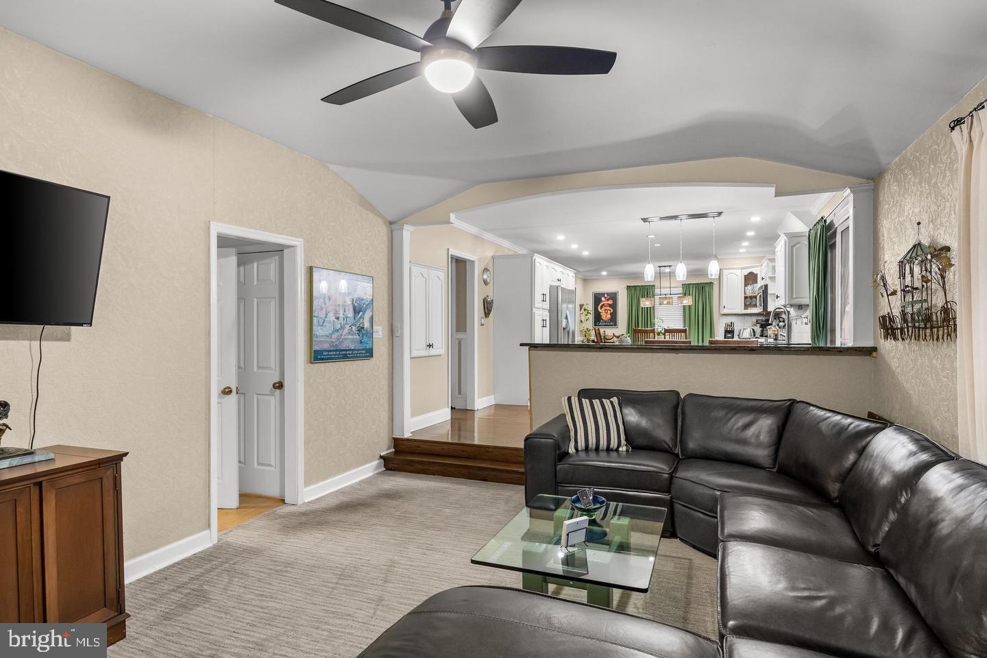 203 Patricia Ave Property Photo 18