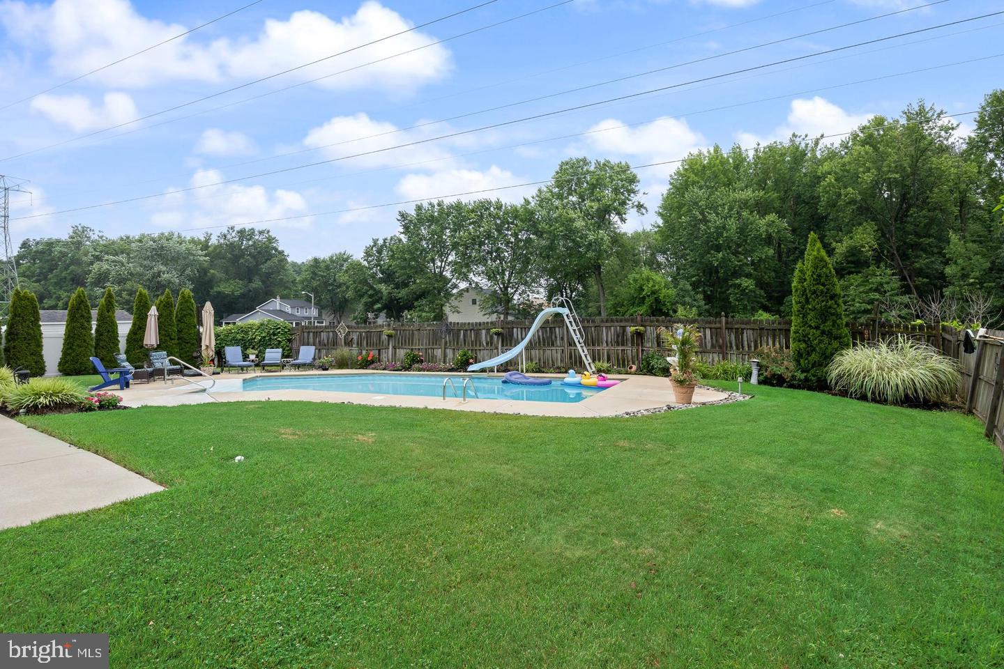 203 Patricia Ave Property Photo 35