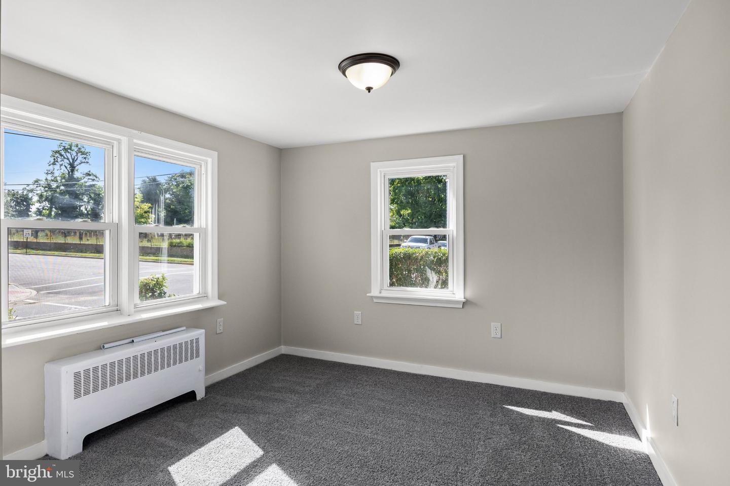 119 Jane St Property Photo 11