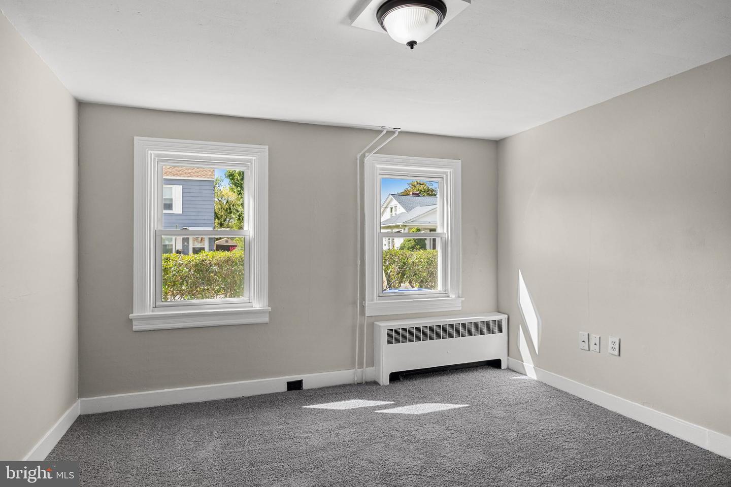 119 Jane St Property Photo 12