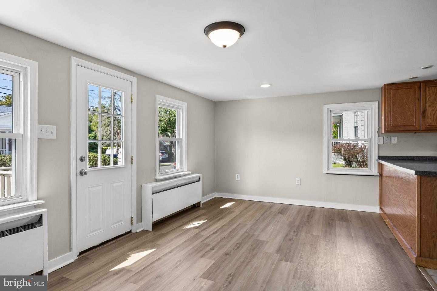119 Jane St Property Photo 17