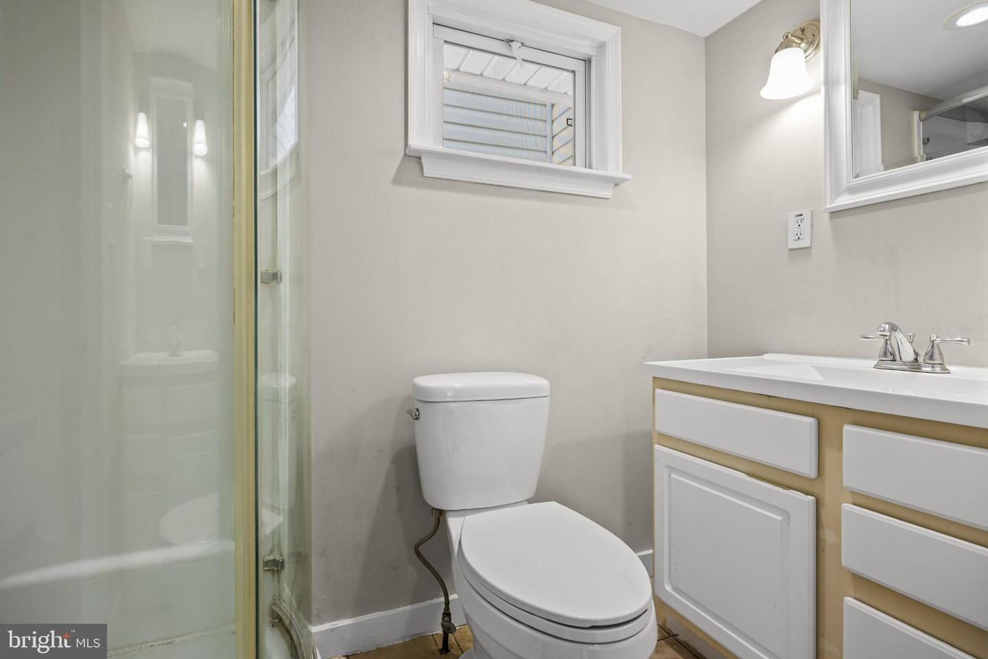 119 Jane St Property Photo 19
