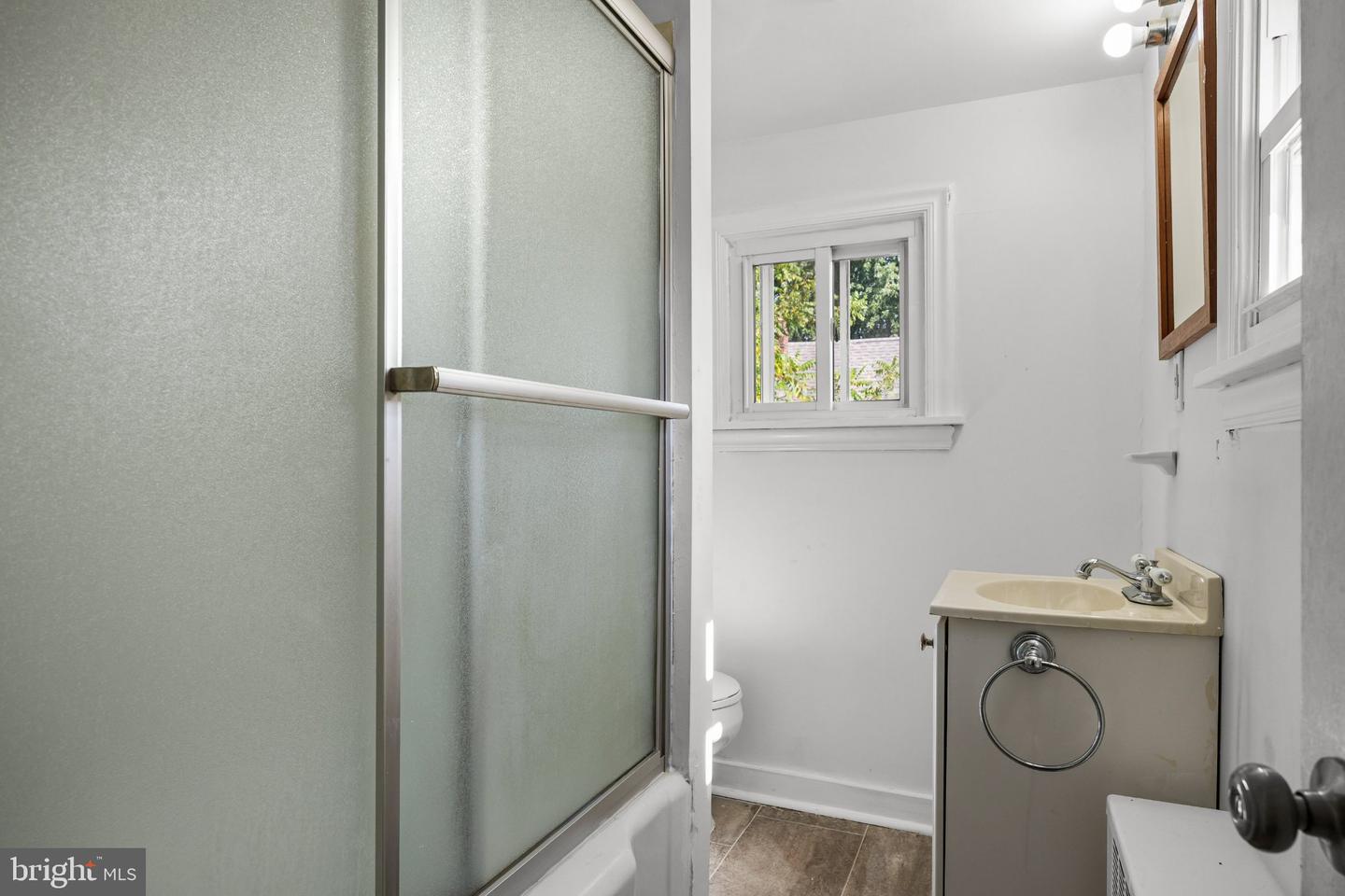 119 Jane St Property Photo 22