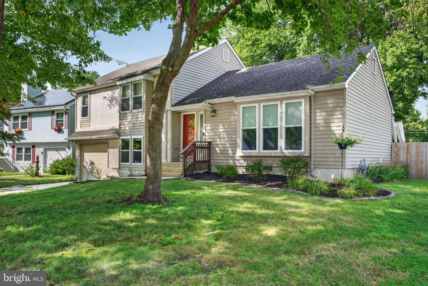 9 Camelia Ln Property Photo 1