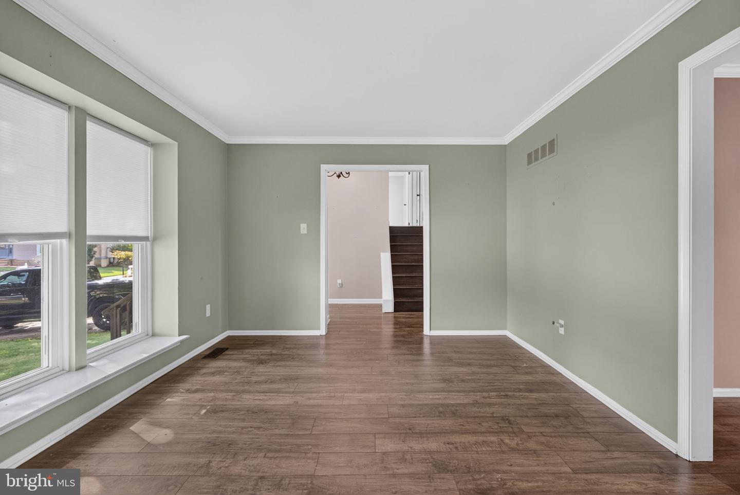 9 Camelia Ln Property Photo 8