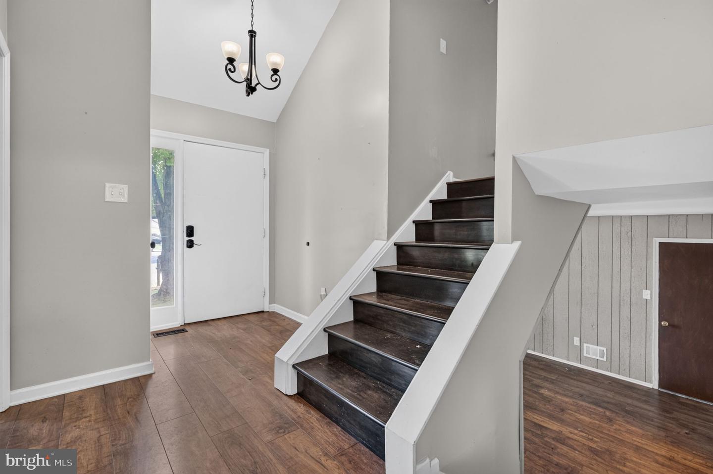 9 Camelia Ln Property Photo 9