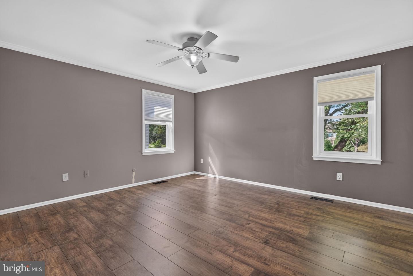 9 Camelia Ln Property Photo 10