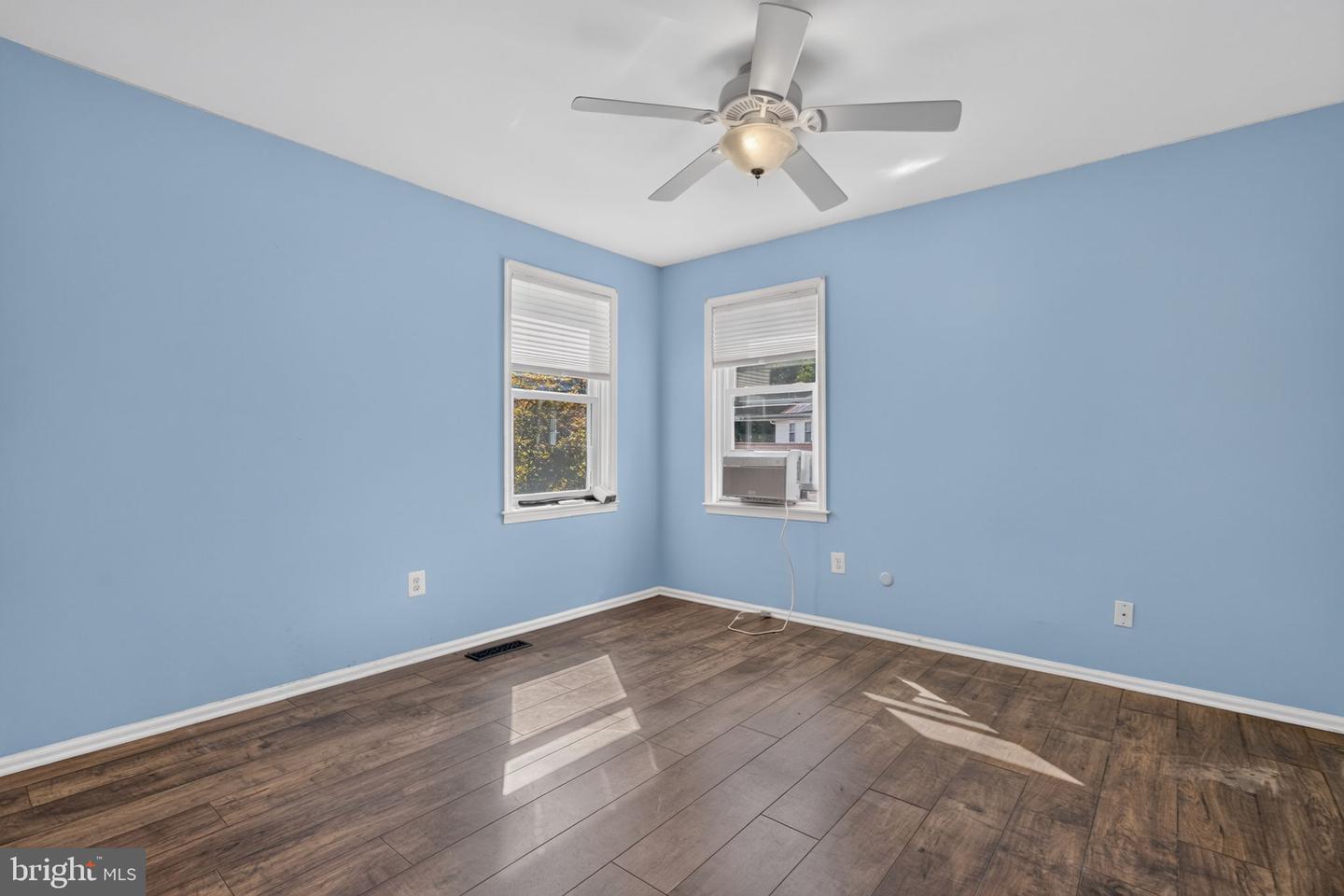 9 Camelia Ln Property Photo 14