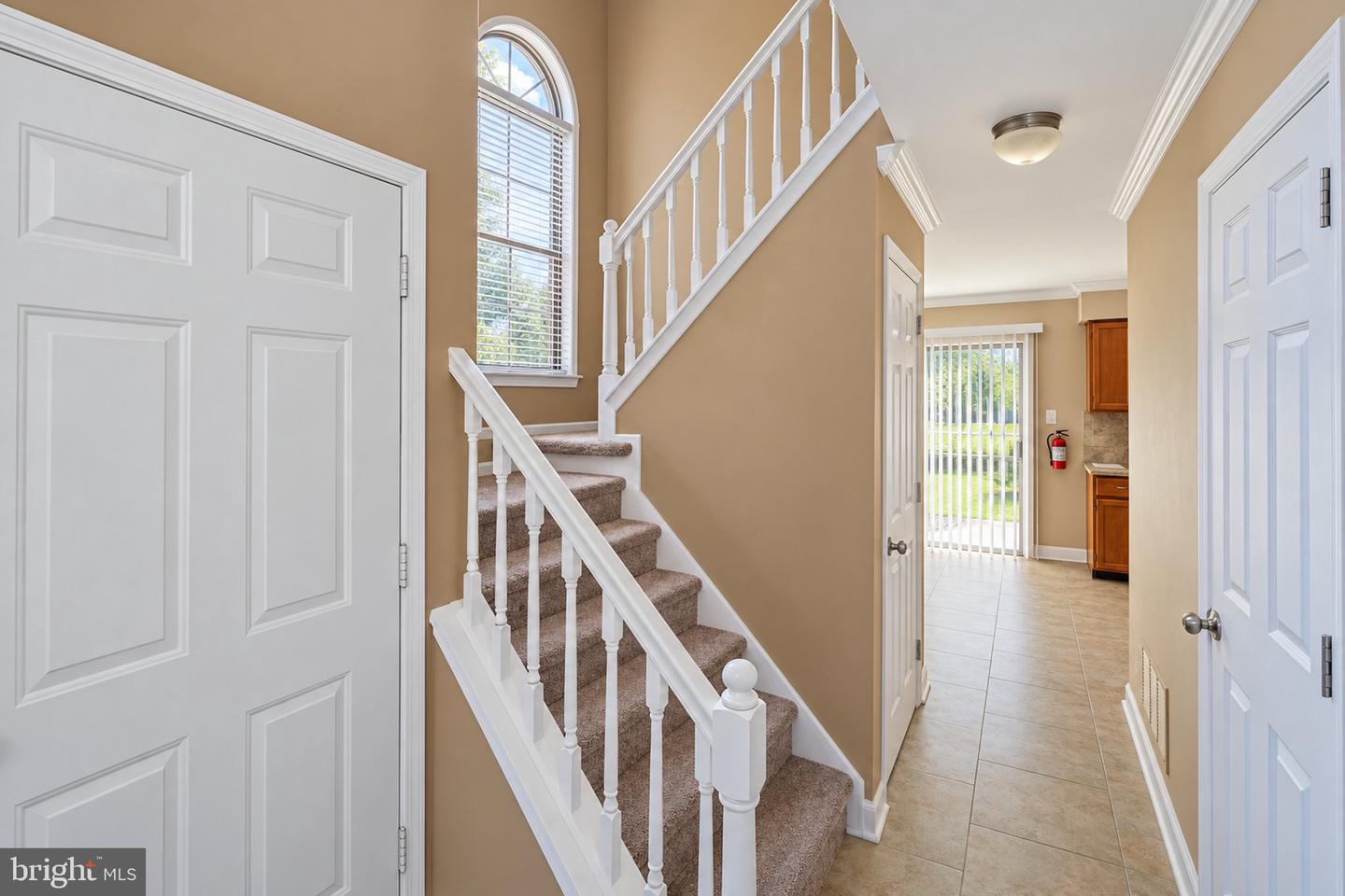 146 Crown Prince Dr Property Photo 7