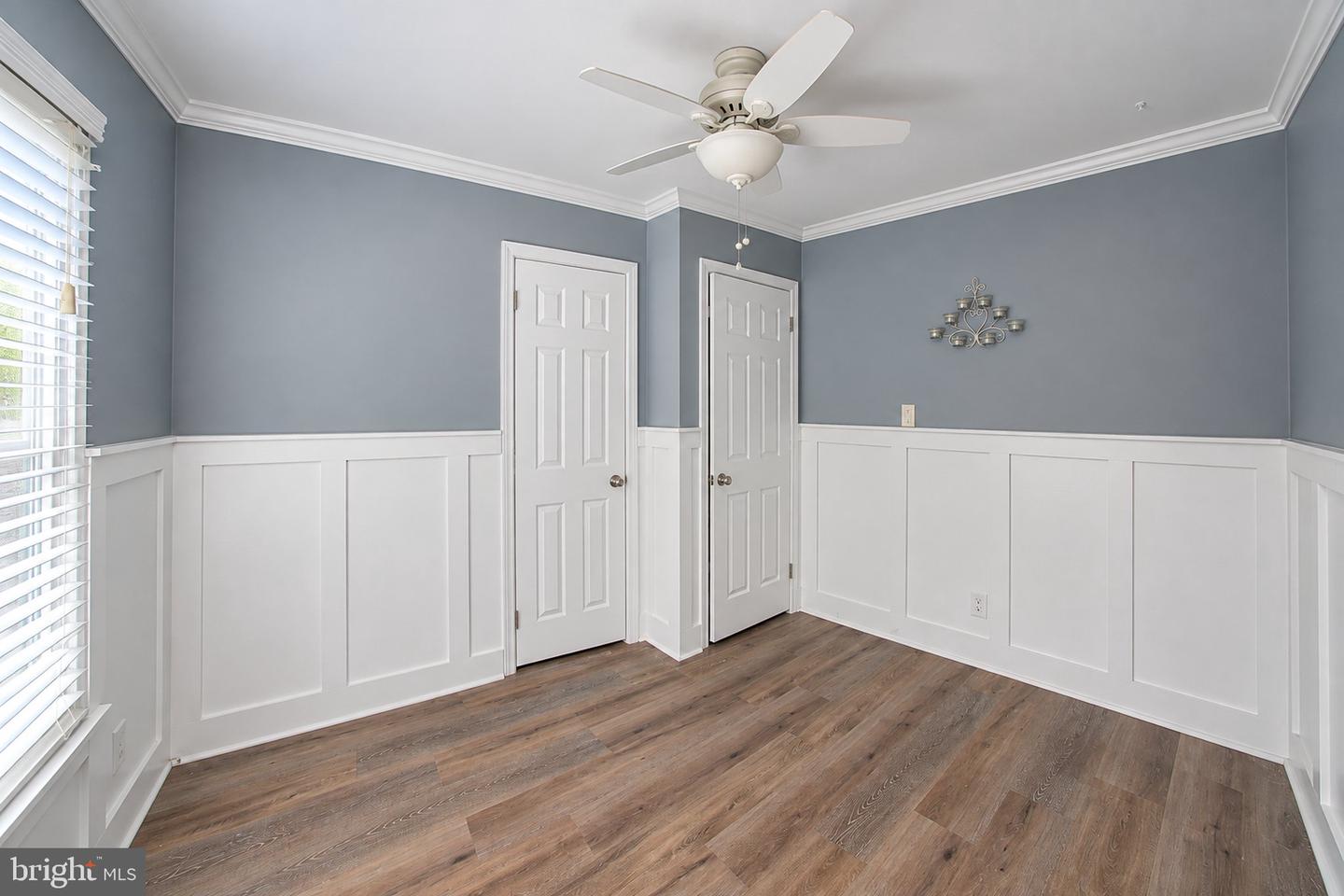 146 Crown Prince Dr Property Photo 22