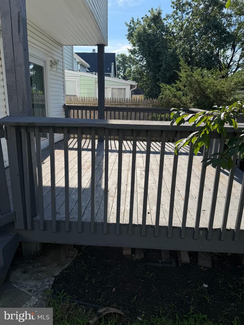 620 Bridgeboro St Property Photo 8