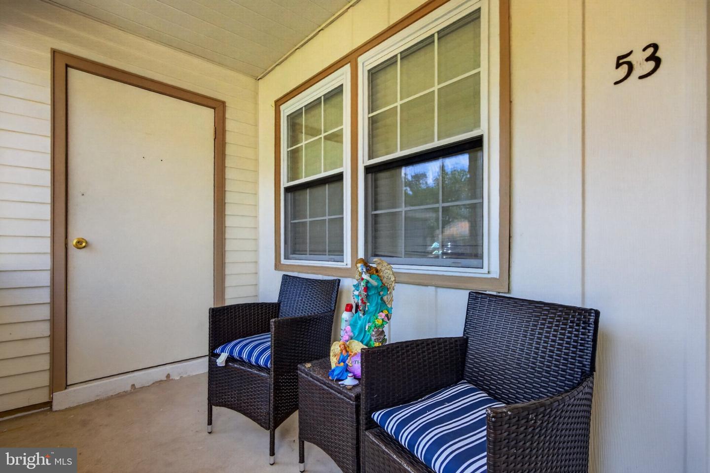 53 Kingston Way Property Photo 2