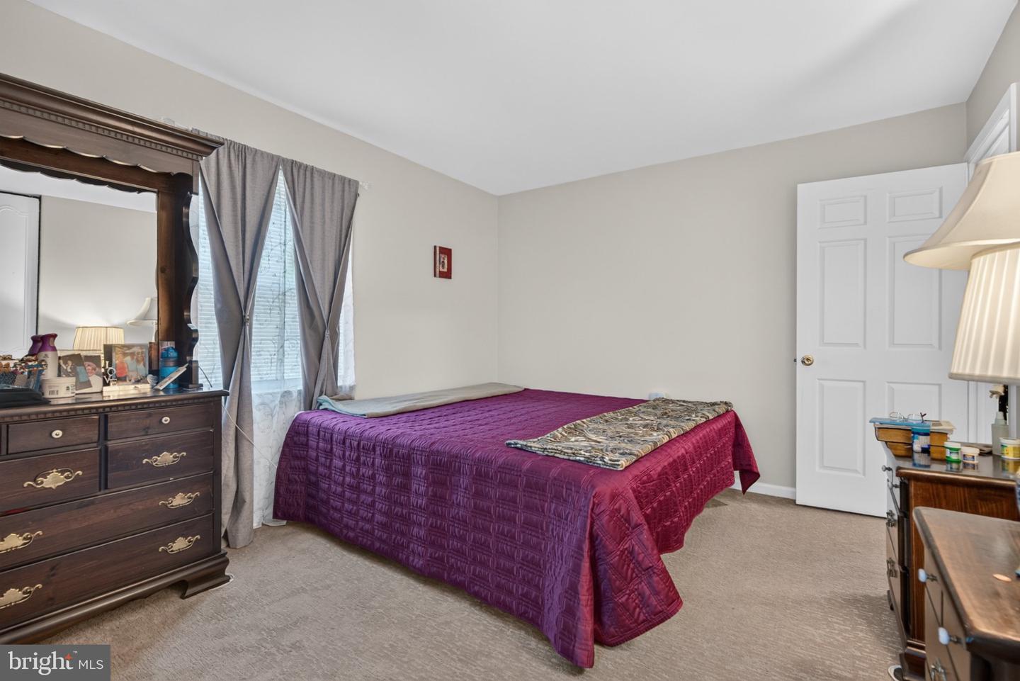 53 Kingston Way Property Photo 8