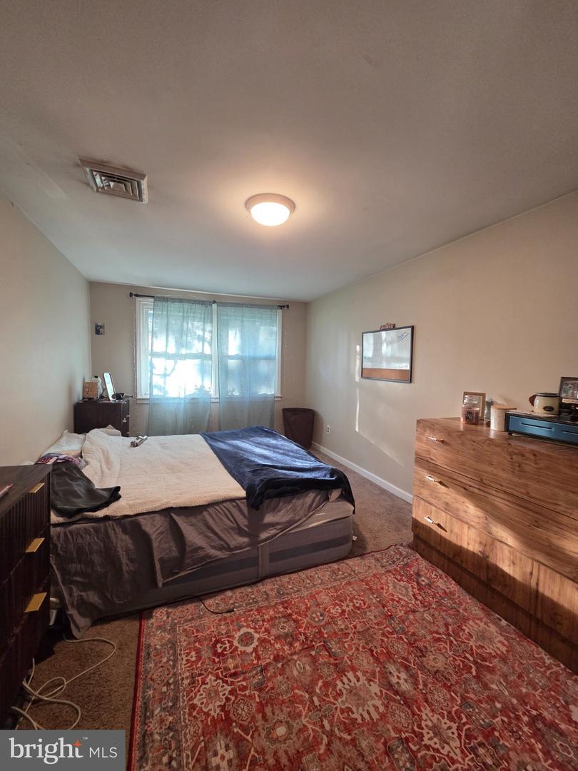 303 Spring Lake Blvd Property Photo 7