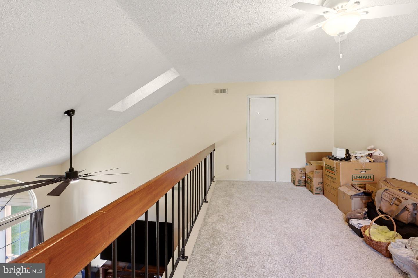 1504-b Denham Ct Property Photo 10