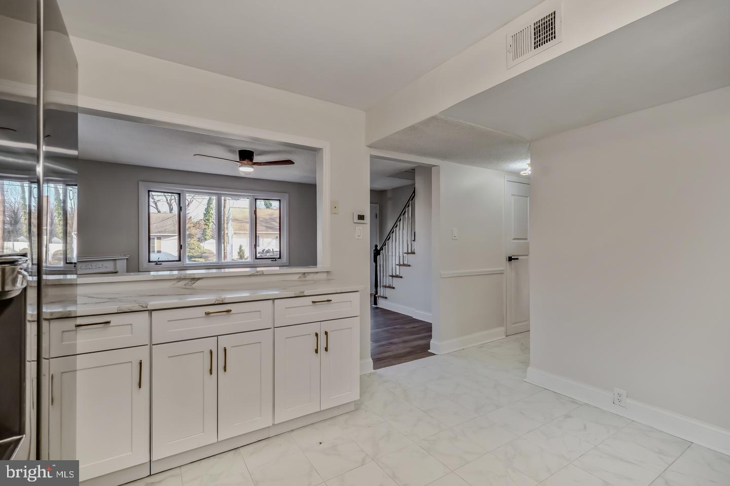 12 Overbrook Ave Property Photo 7